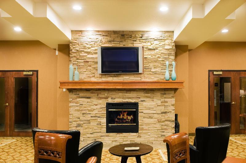 Holiday Inn Express Grande Prairie By Ihg Exterior photo